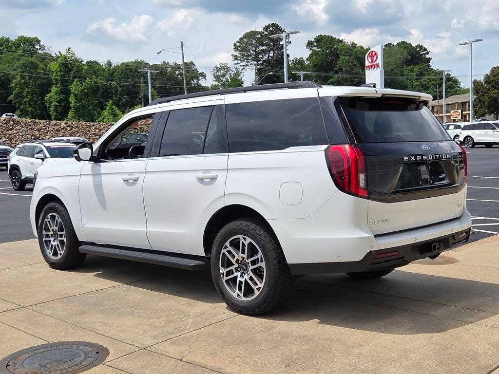 Used 2025 Ford Expedition Active SUV