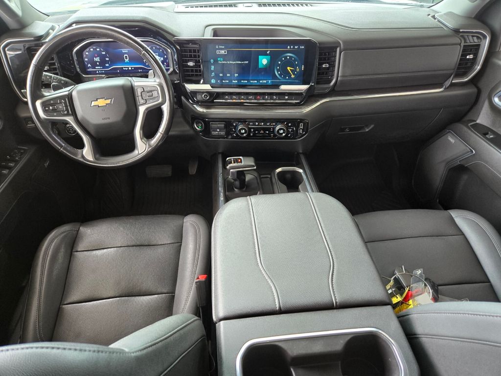 2023 Chevrolet Silverado 1500 LTZ - Photo 15