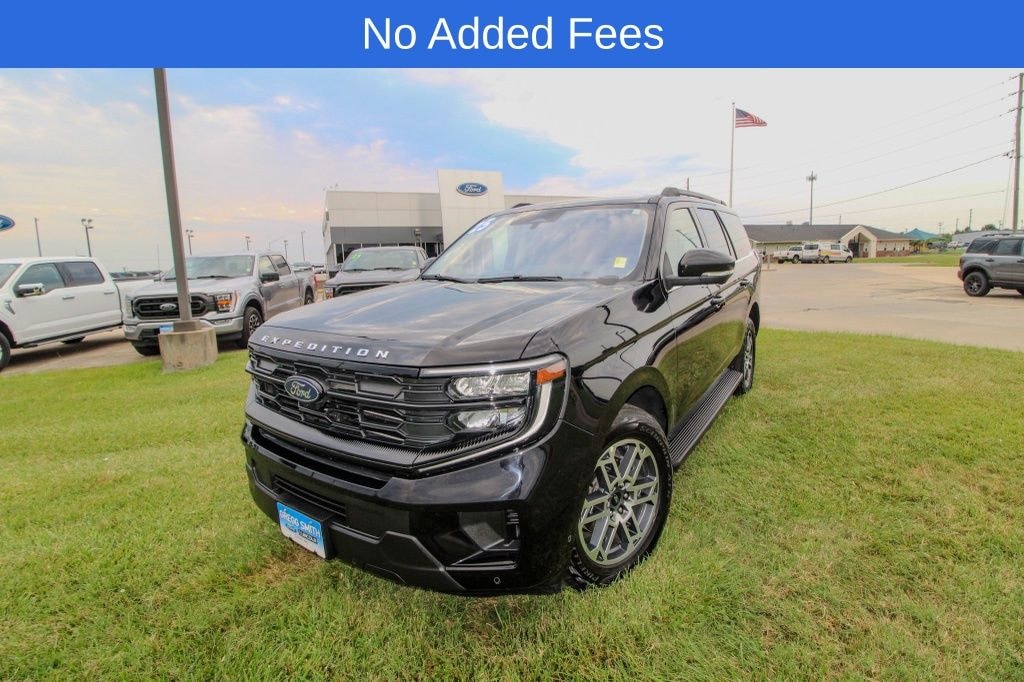 Used 2025 Ford Expedition Active SUV