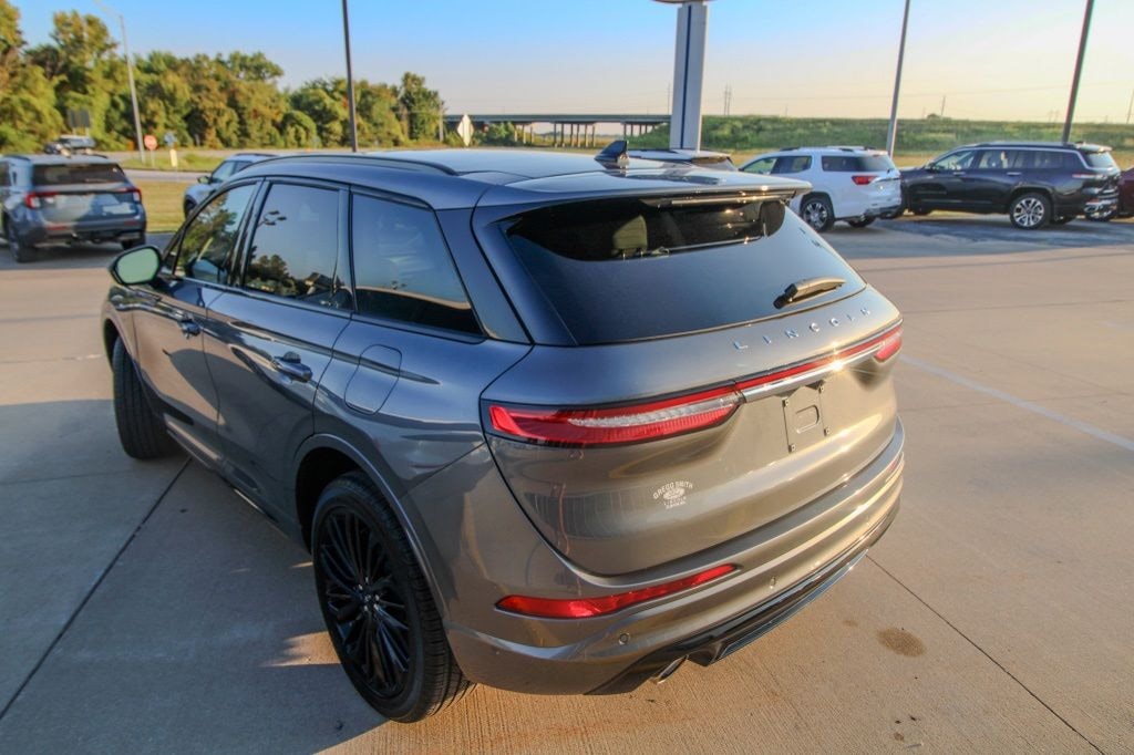 Used 2025 Lincoln Corsair Premiere SUV