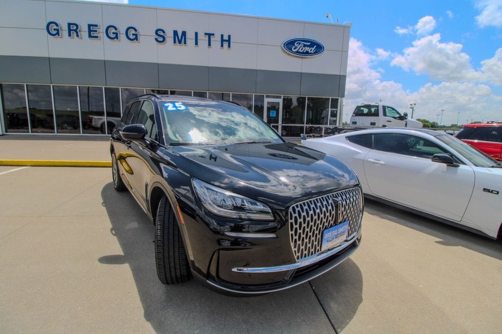 Used 2025 Lincoln Corsair Premiere SUV