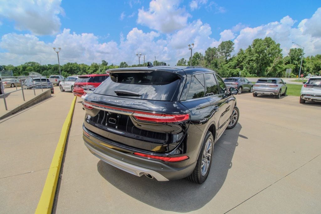 Used 2025 Lincoln Corsair Premiere SUV