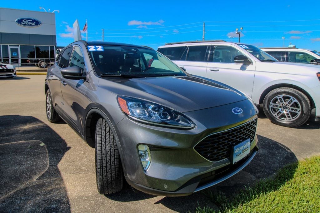 Used 2022 Ford Escape Titanium with VIN 1FMCU9J94NUB78069 for sale in Kansas City