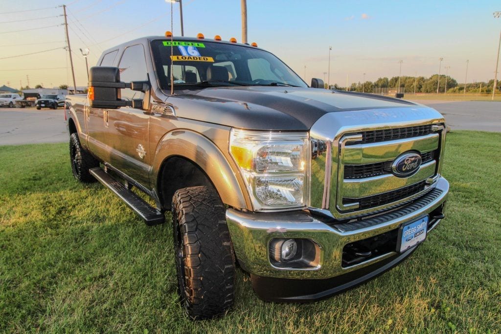 Used 2016 Ford F-350 Super Duty Lariat with VIN 1FT8W3BT2GEC69625 for sale in Kansas City