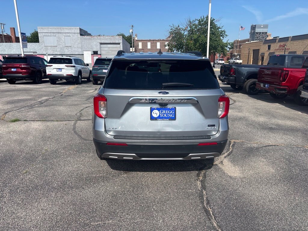 Used 2023 Ford Explorer XLT