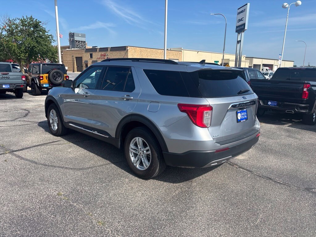 Used 2023 Ford Explorer XLT