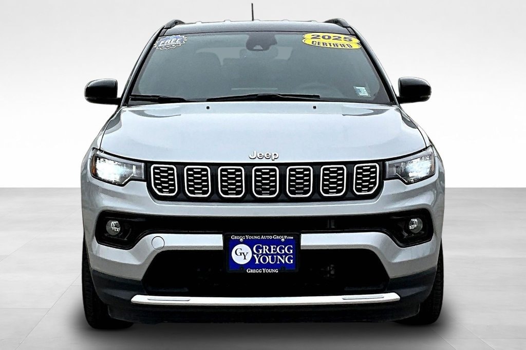 Used 2025 Jeep Compass Limited