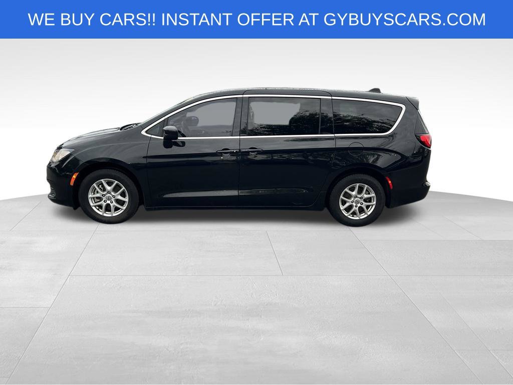 Used 2022 Chrysler Voyager LX