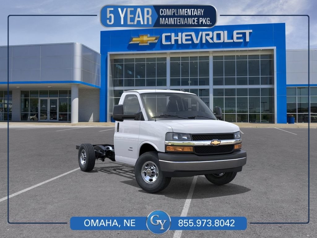New 2026 Chevrolet Express Cutaway 3500 1WT Cutaway Van