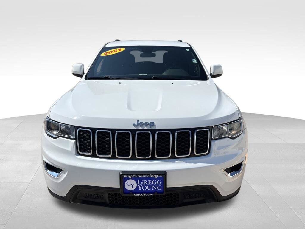 Used 2021 Jeep Grand Cherokee Laredo SUV