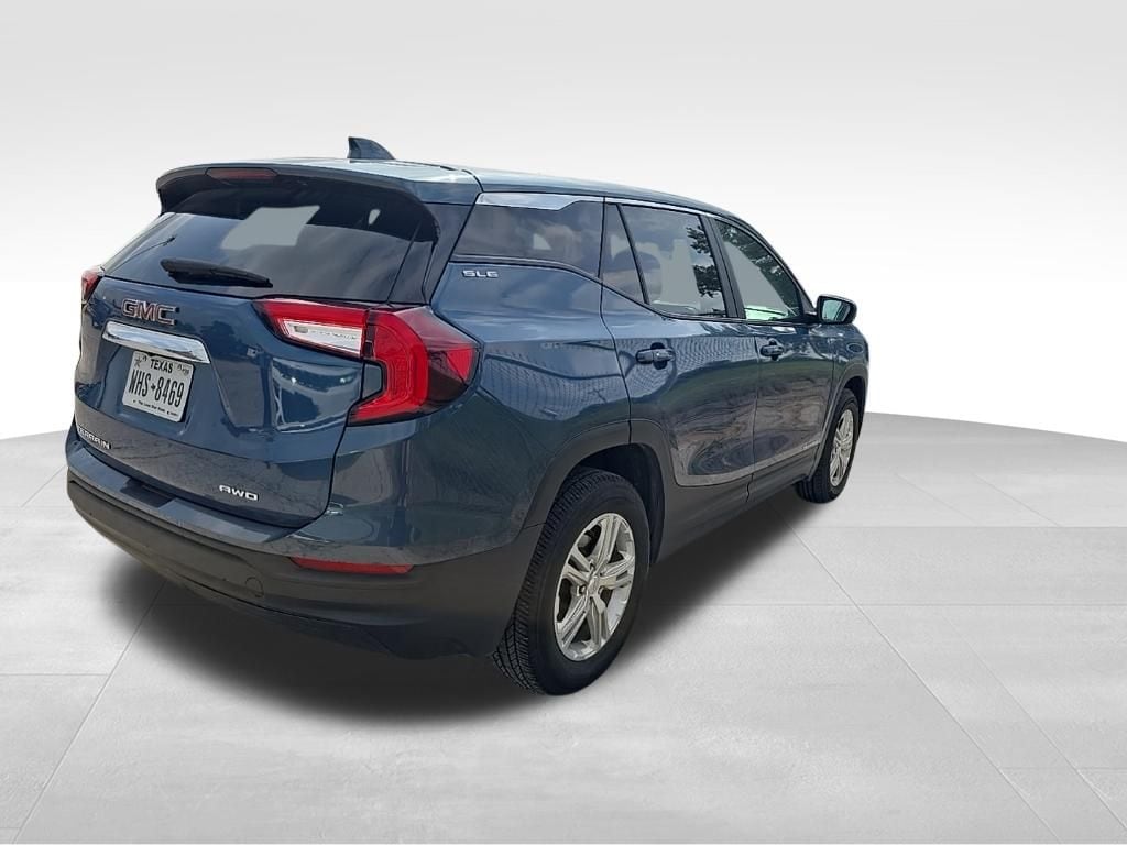 Used 2024 GMC Terrain SLE SUV
