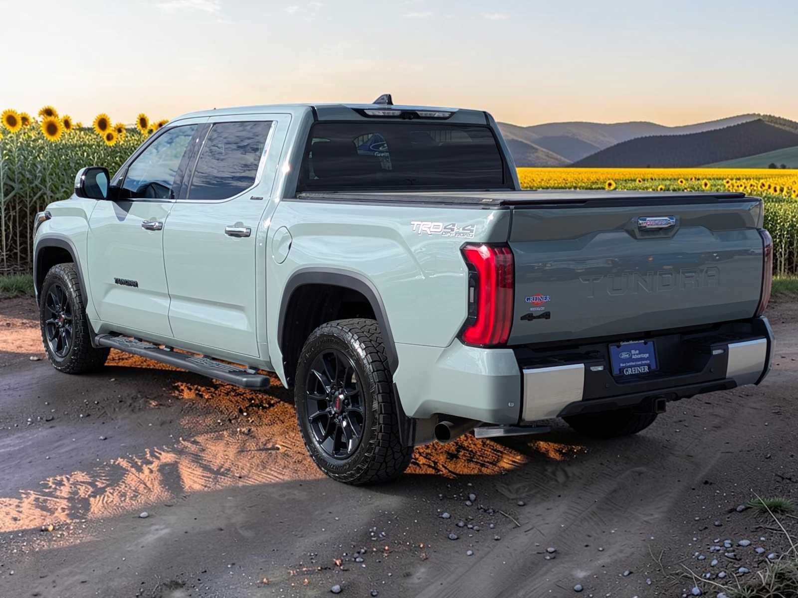 Certified 2023 Toyota Tundra Limited CREW CAB SHORT BED TRUCK