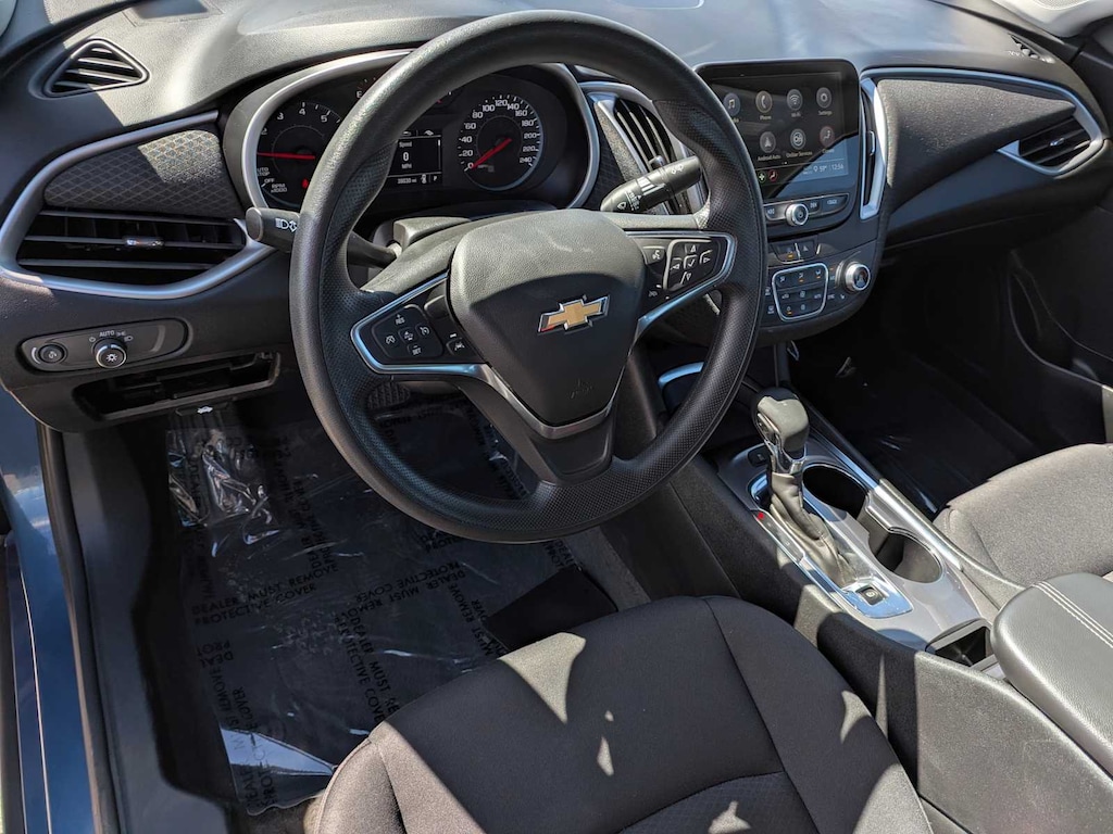 Certified 2025 Chevrolet Malibu LT Sedan