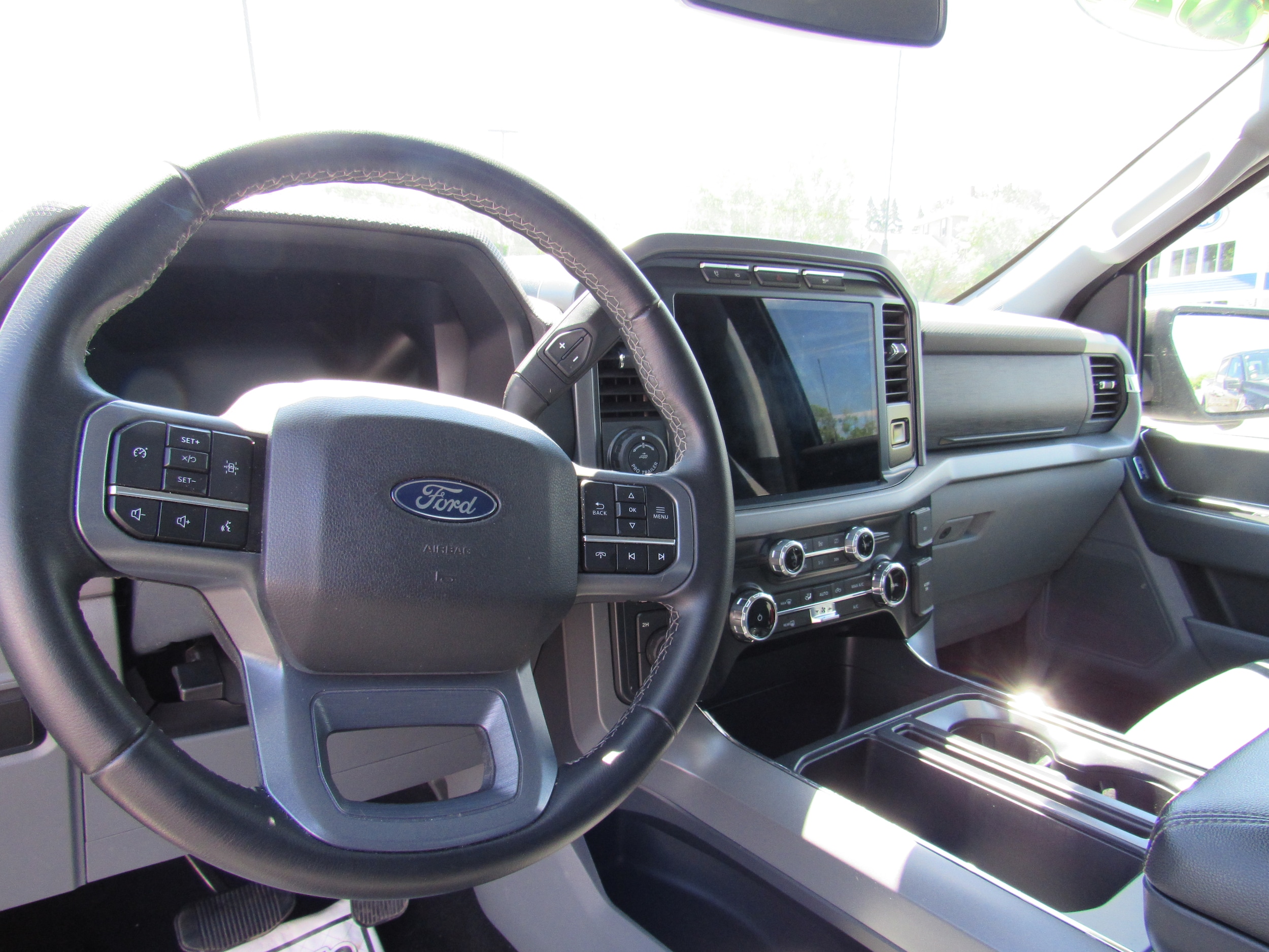 2024 Ford F-150 XLT - Photo 8