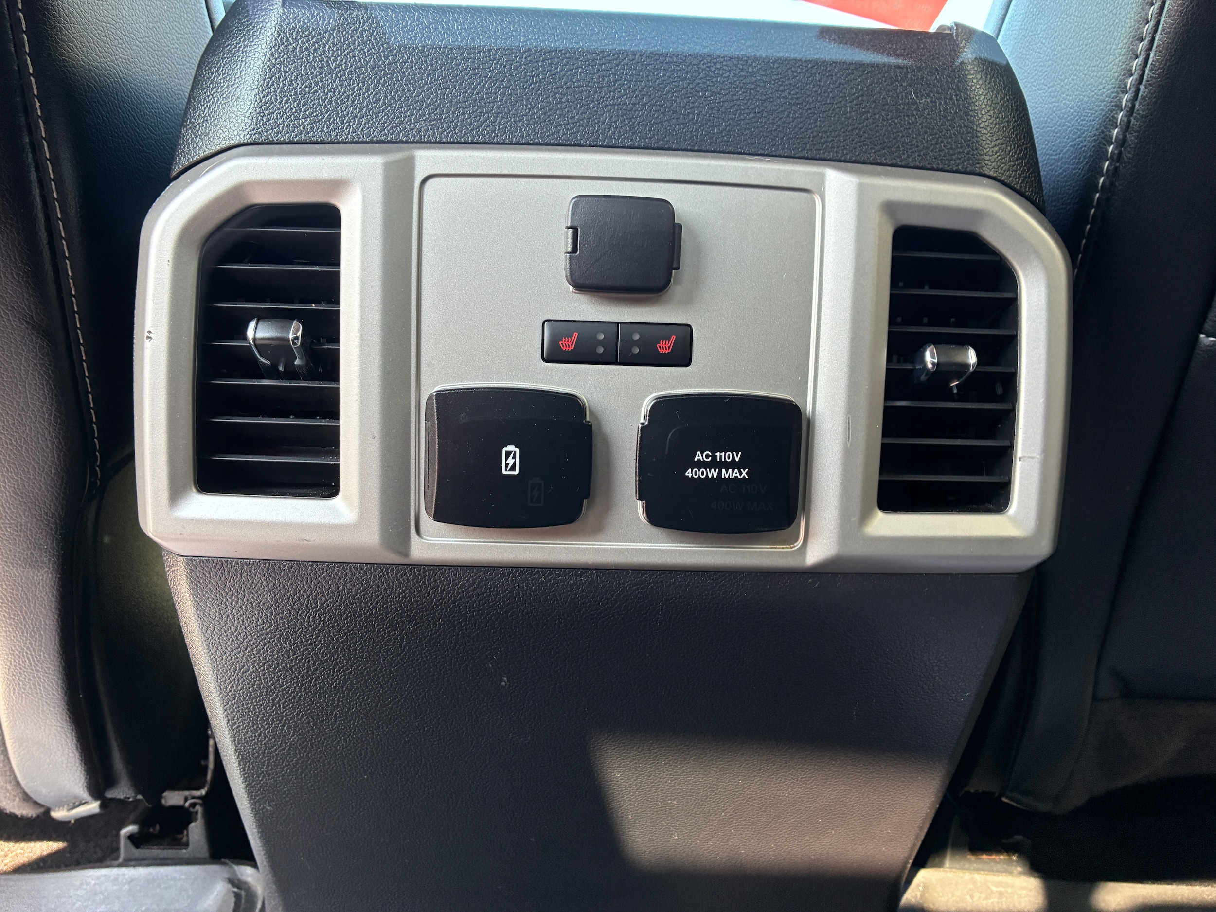2019 Ford F-150 Lariat - Photo 11