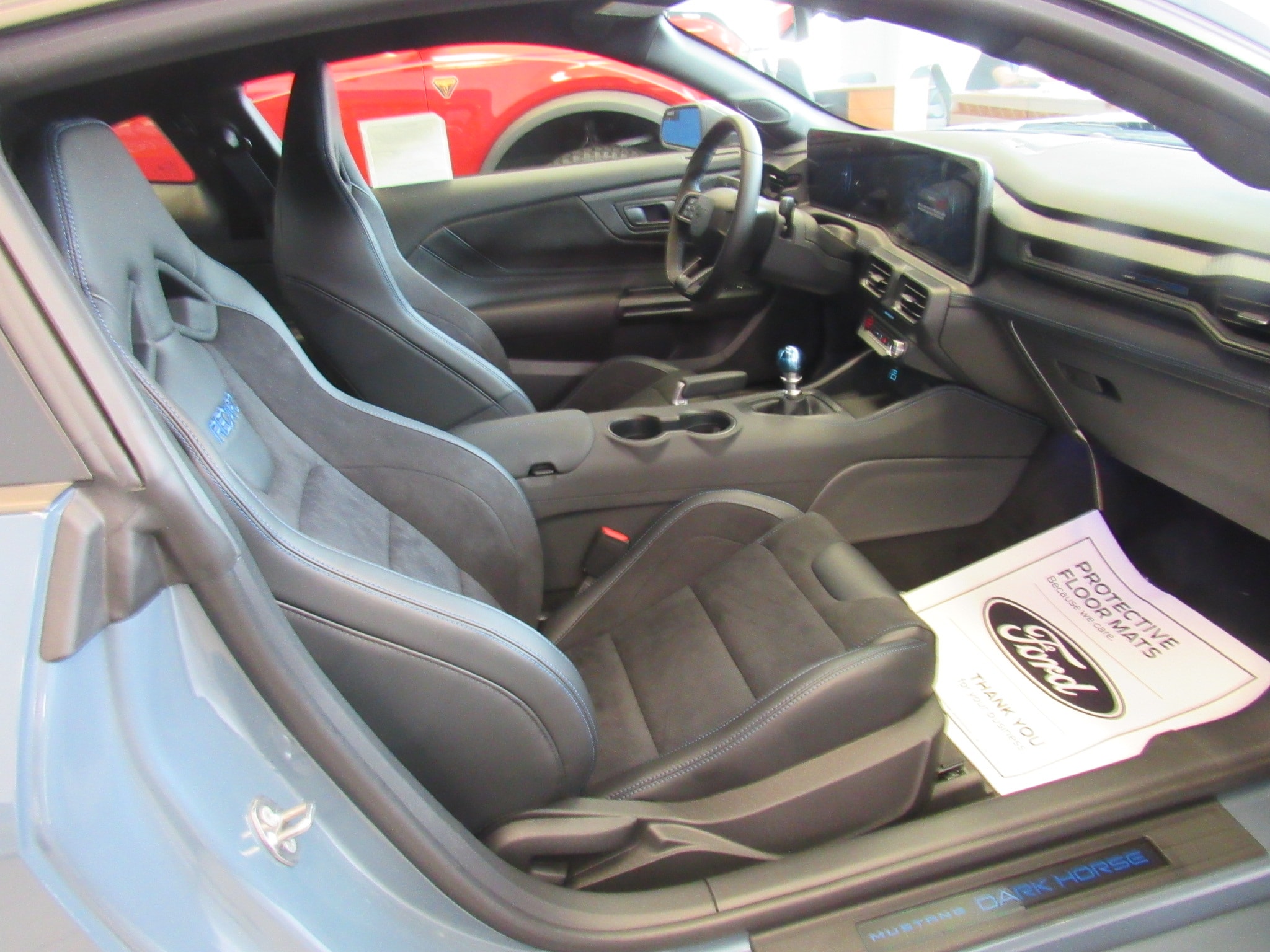 2025 Ford Mustang Dark Horse - Photo 9