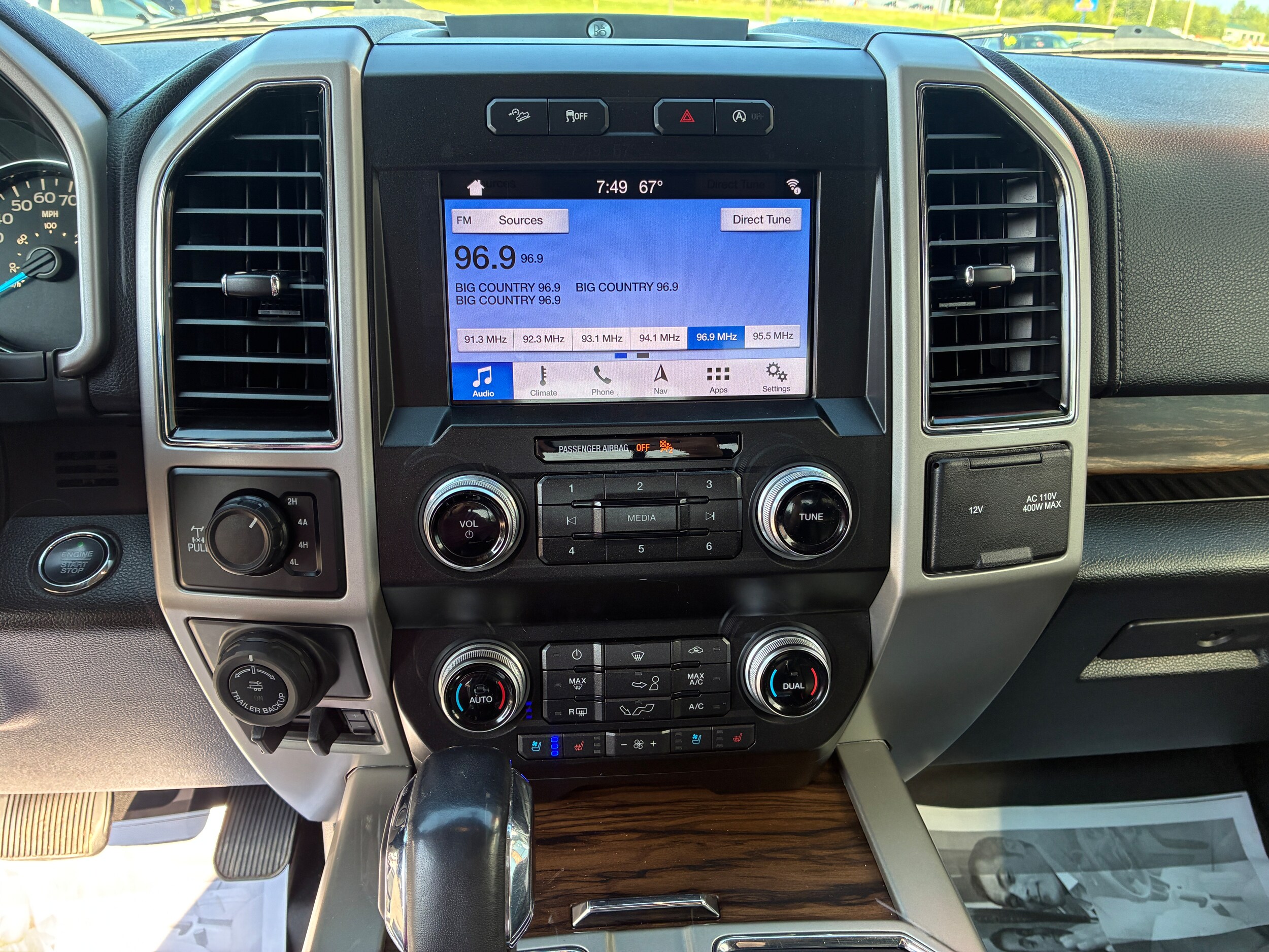 2019 Ford F-150 Lariat - Photo 18