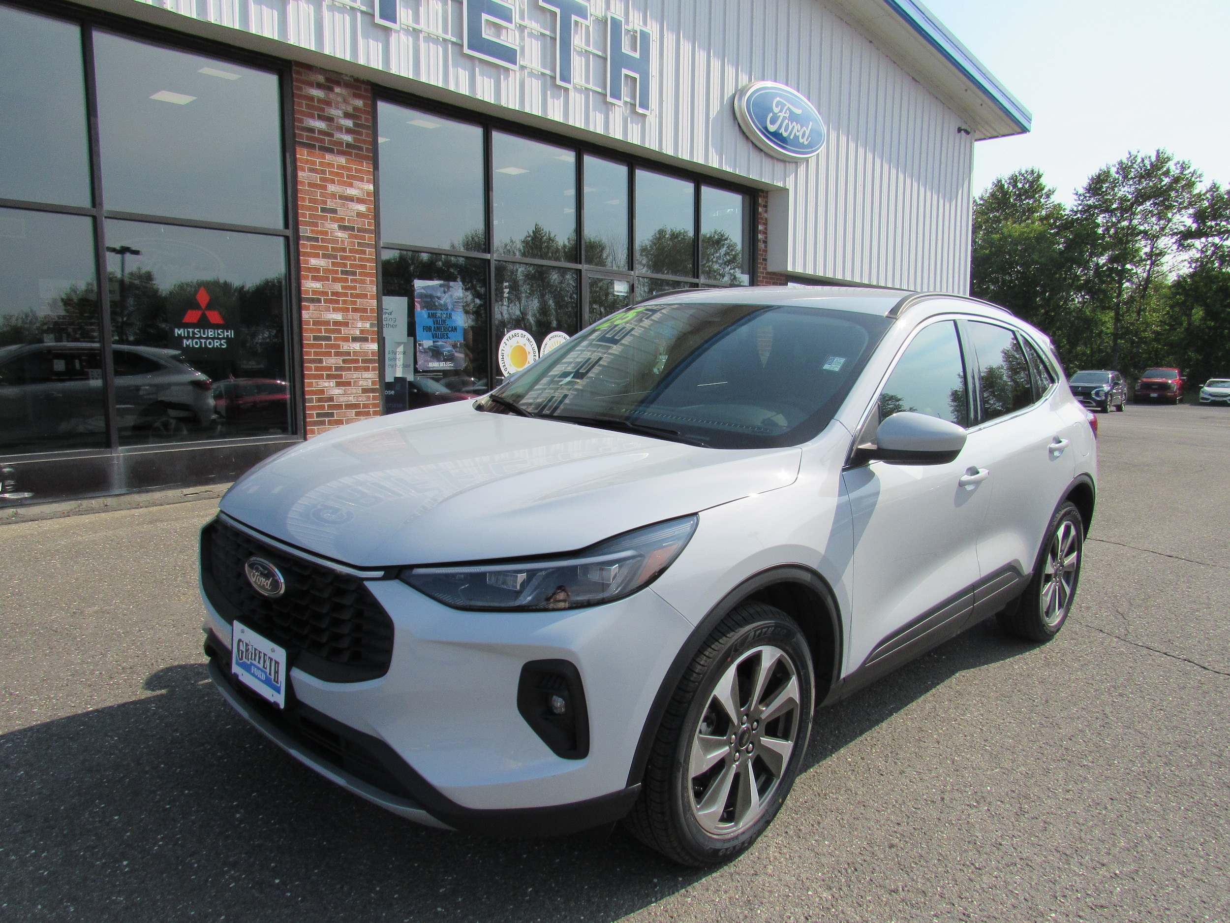 2025 Ford Escape Platinum