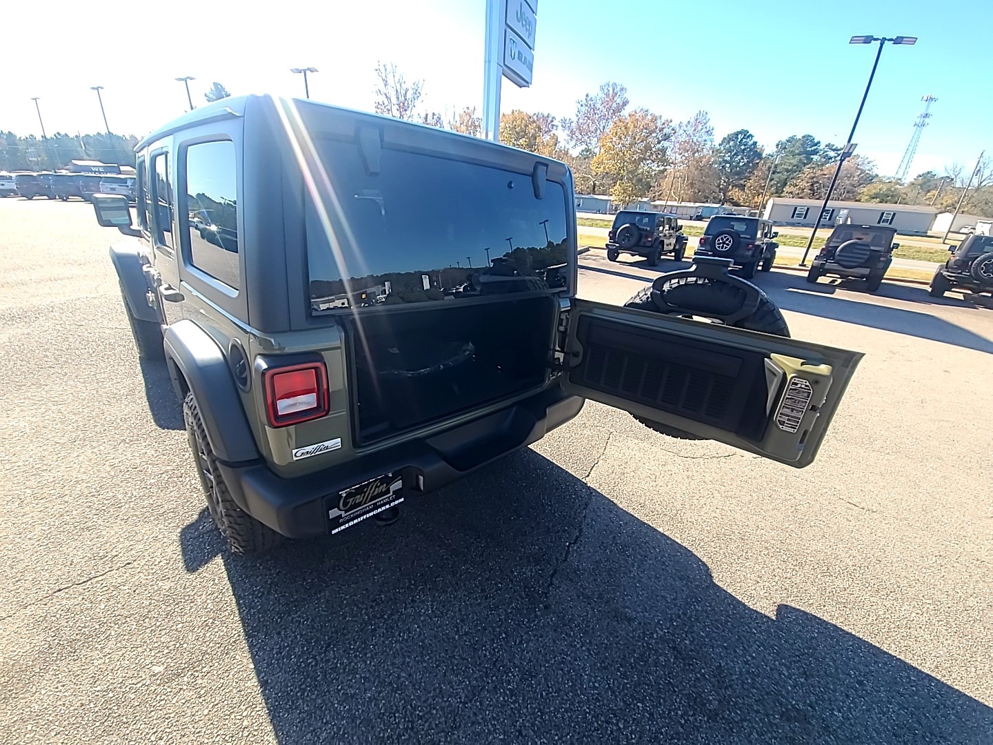 2026 Jeep Wrangler 4-Door Sport S - Photo 17