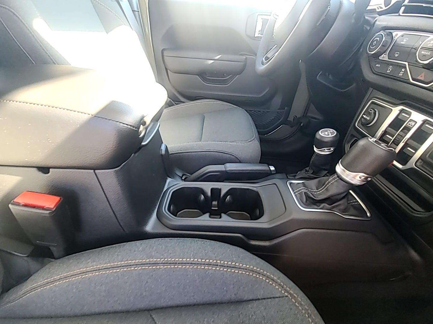 2026 Jeep Wrangler 4-Door Sport S - Photo 11