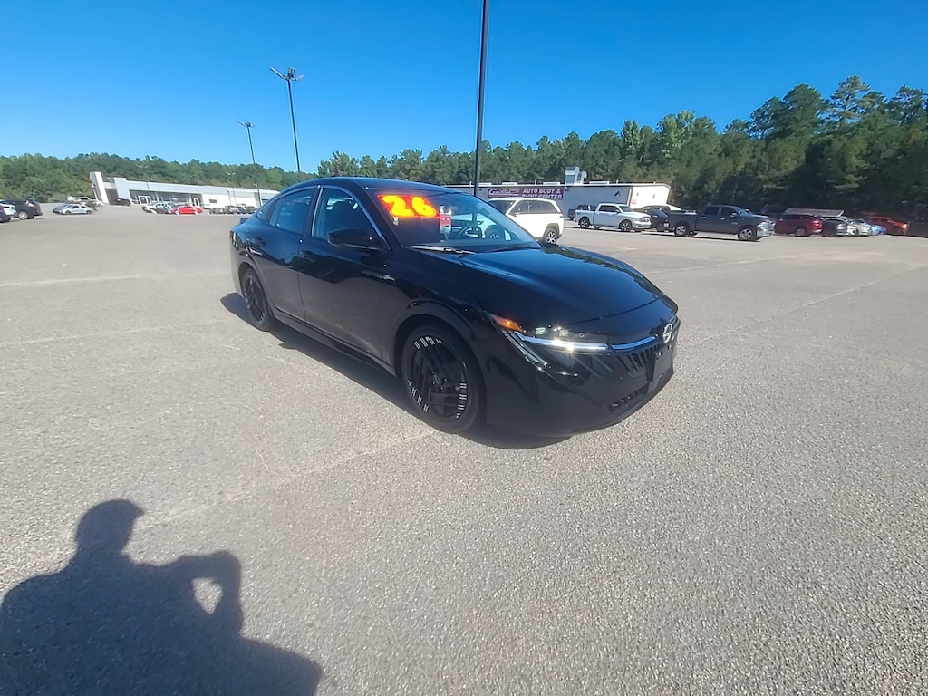 Used 2026 Nissan Sentra SR Car