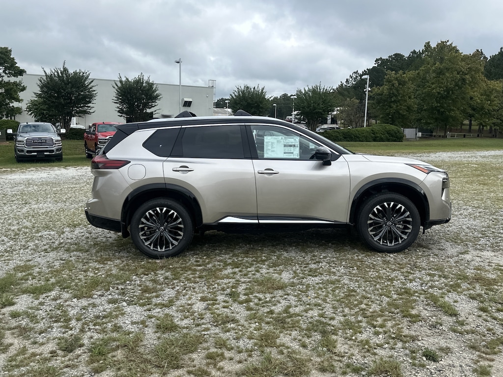 New 2026 Nissan Rogue Platinum SUV