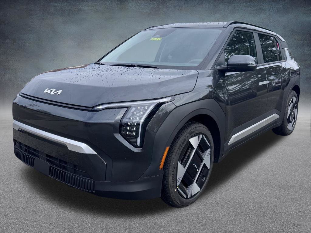 2027 Kia EV3 Wind SUV  Sport Utility AWD
