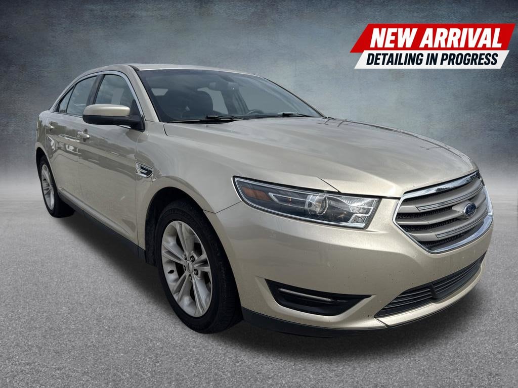 2018 Ford Taurus