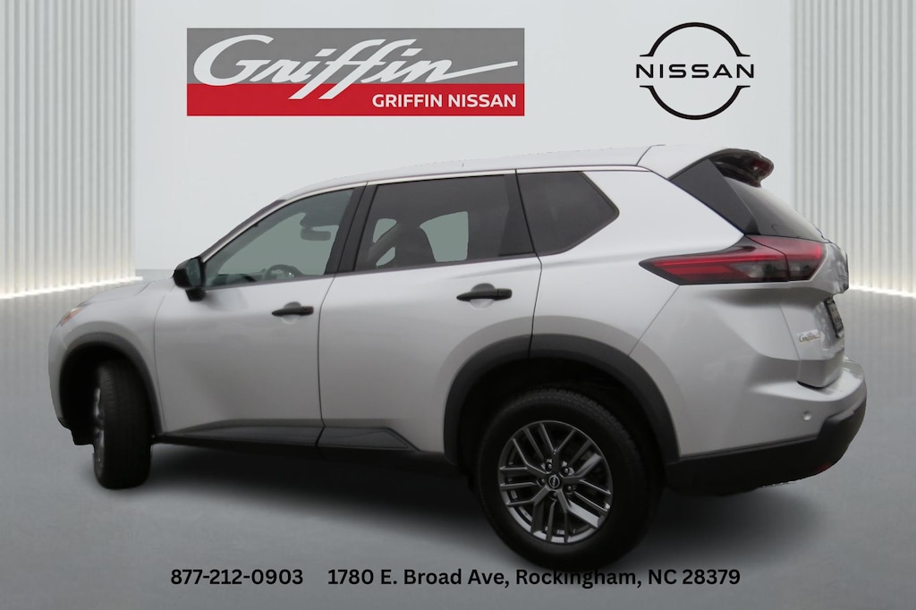 Used 2024 Nissan Rogue S Sport Utility
