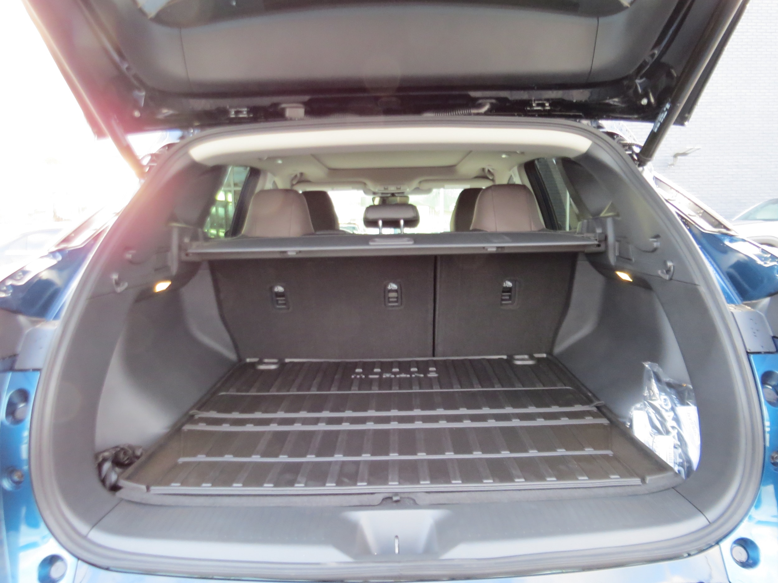 2026 Nissan Murano Platinum - Photo 9