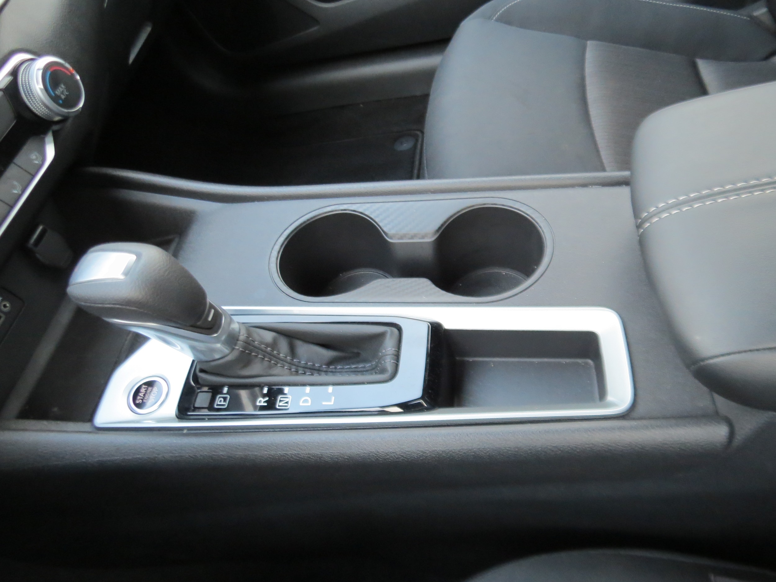 2025 Nissan Altima S - Photo 18