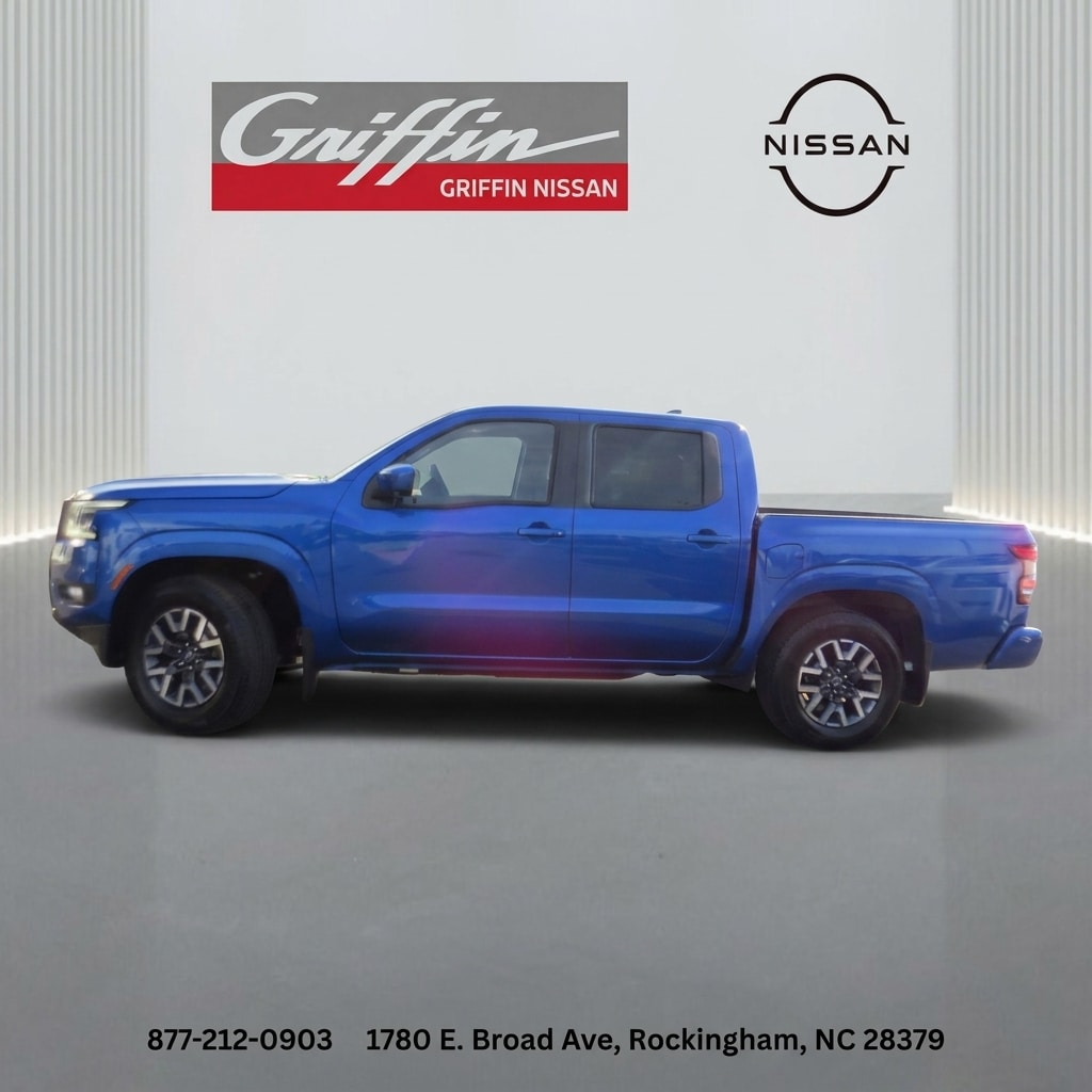 Used 2025 Nissan Frontier SL Crew Cab Pickup