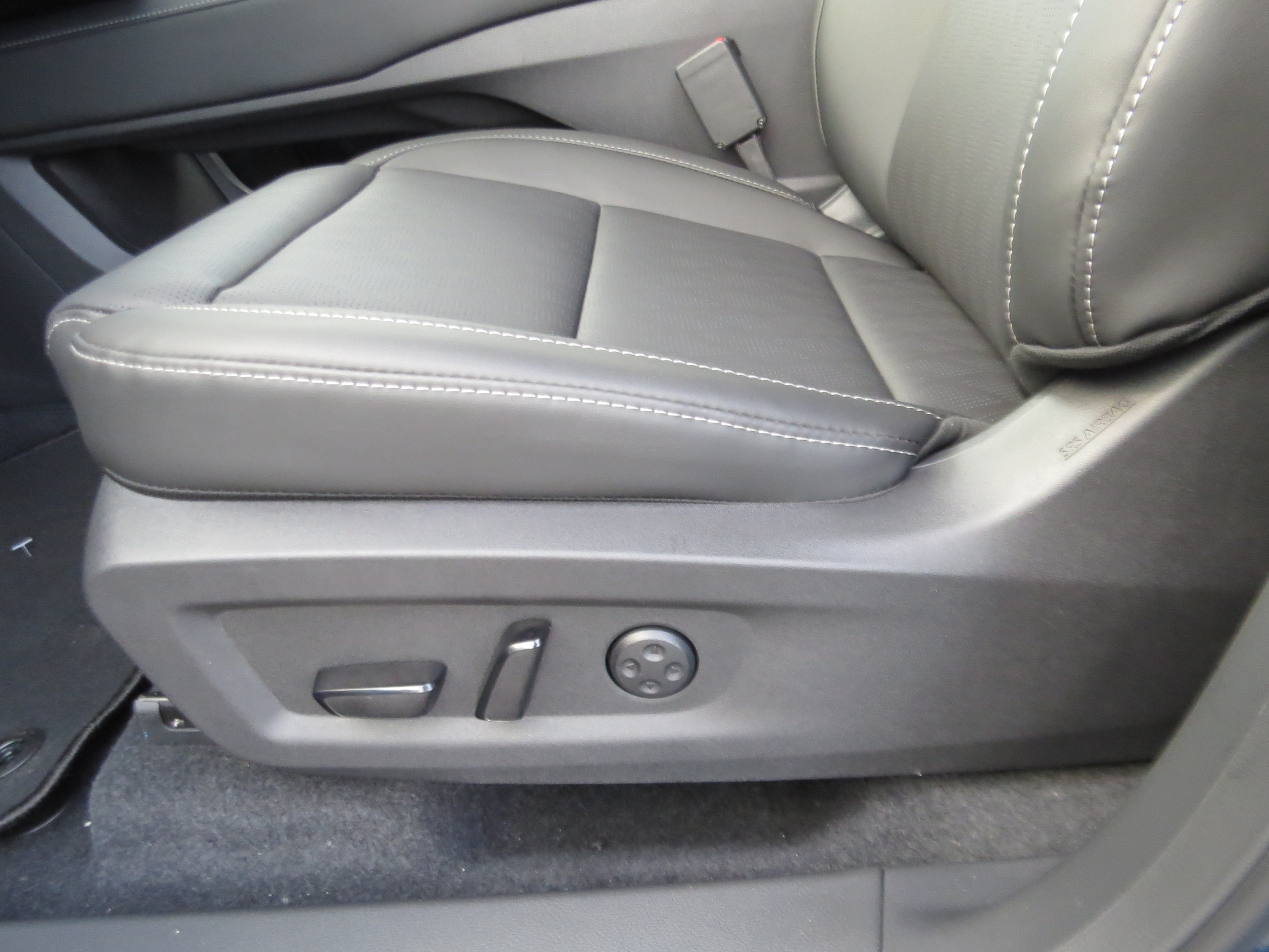 2026 Nissan Murano Platinum - Photo 13
