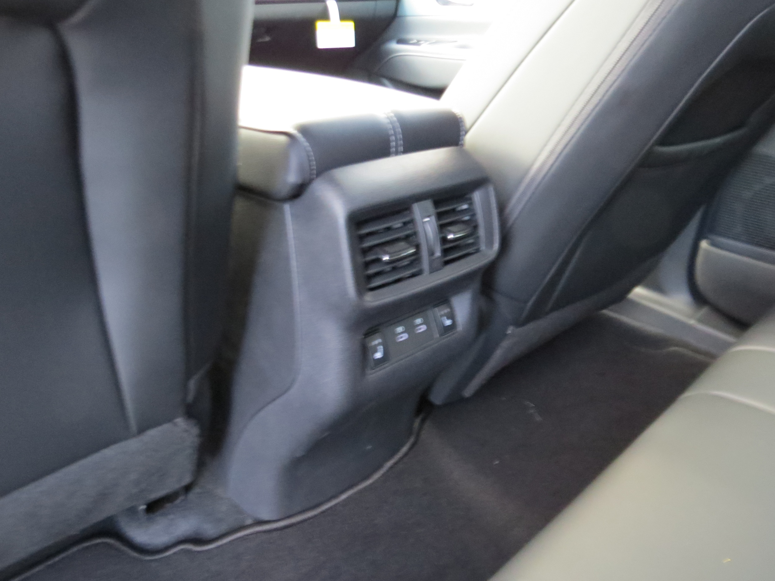 2026 Nissan Murano Platinum - Photo 11