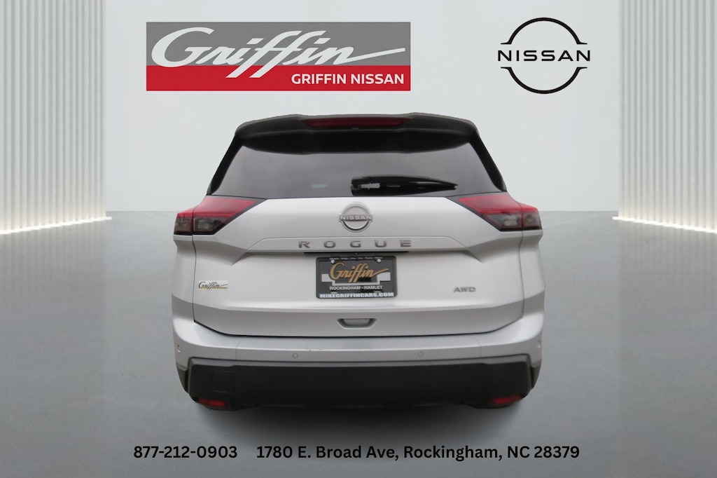 Used 2024 Nissan Rogue S Sport Utility