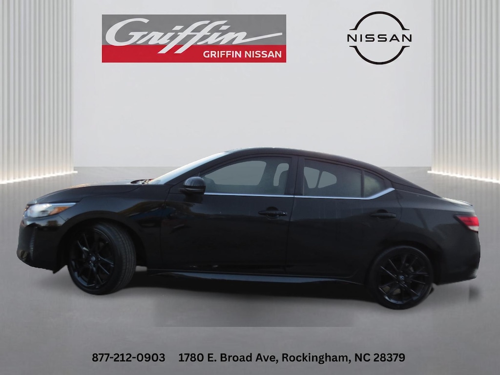 Used 2025 Nissan Sentra SR Car