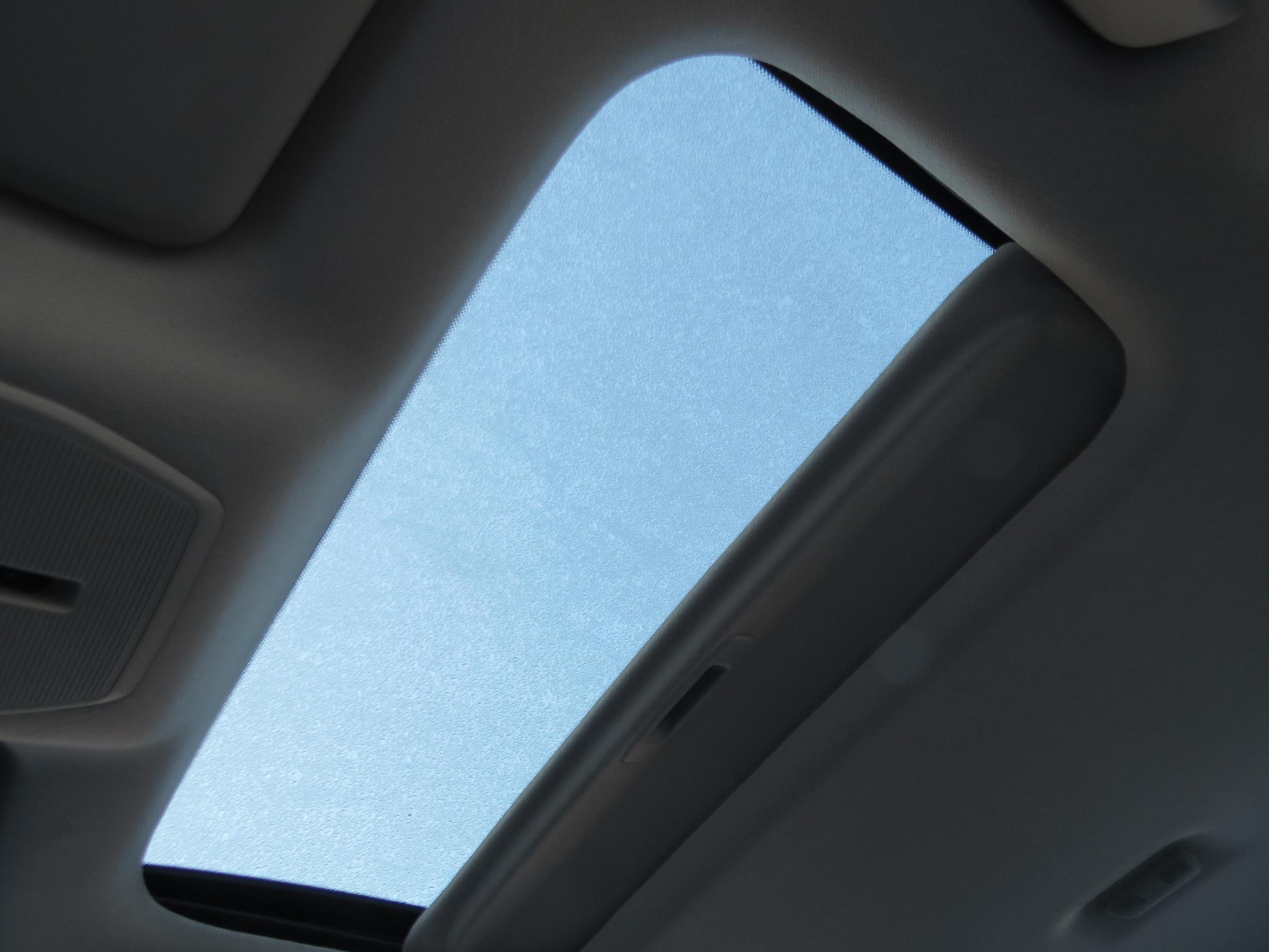 2026 Nissan Sentra SR - Photo 25