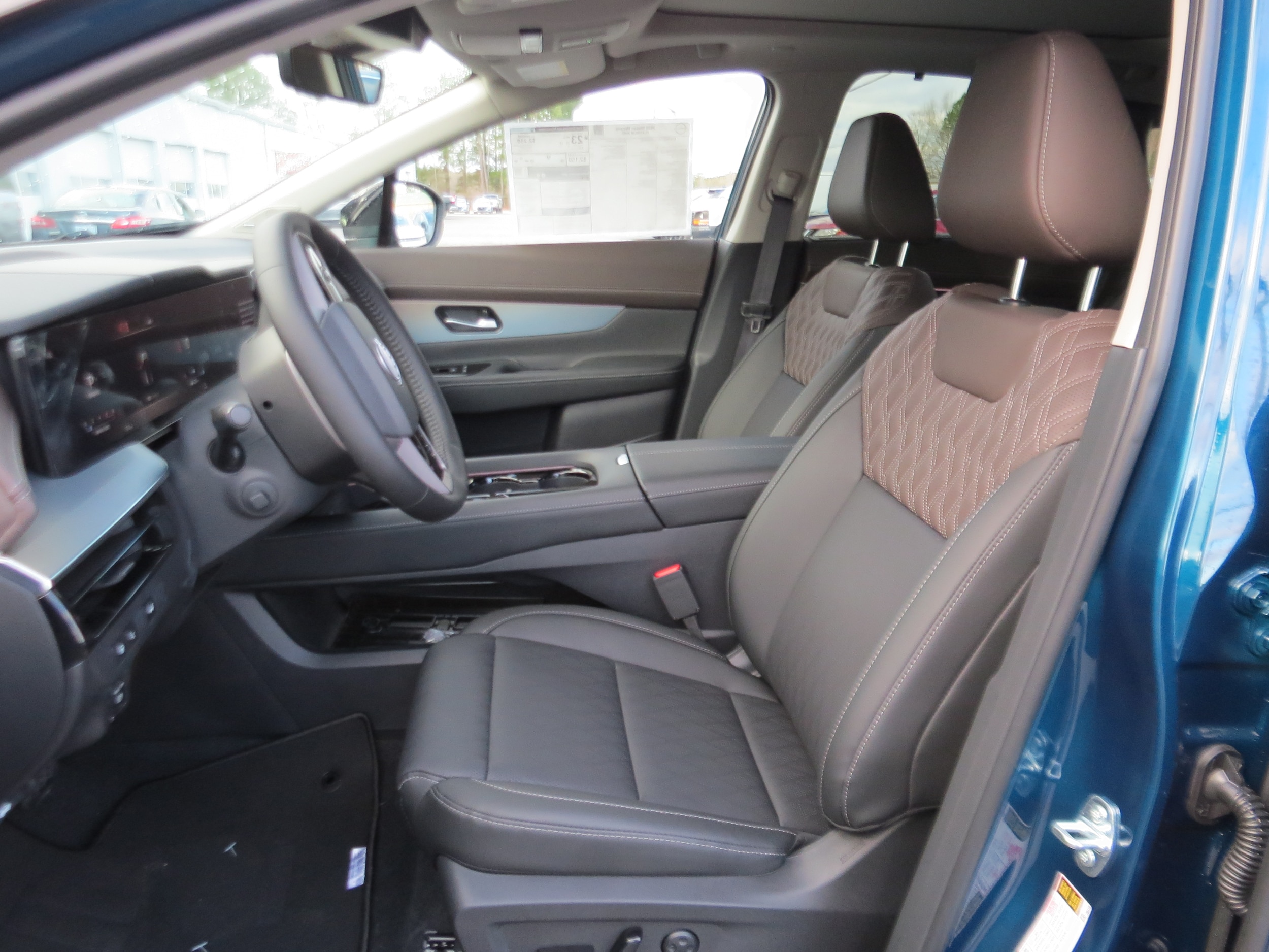 2026 Nissan Murano Platinum - Photo 12