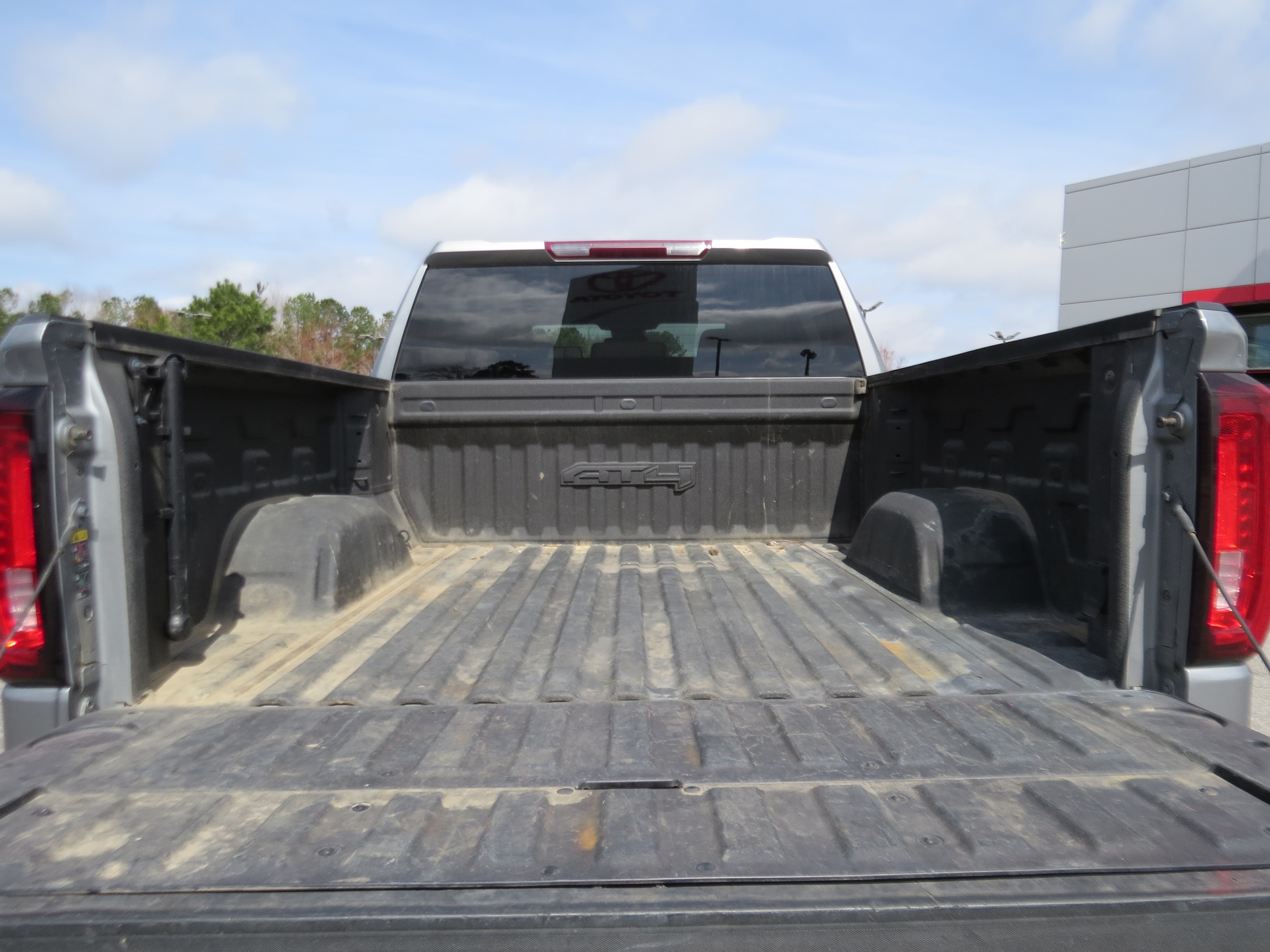 2023 GMC Sierra 1500 AT4 - Photo 15
