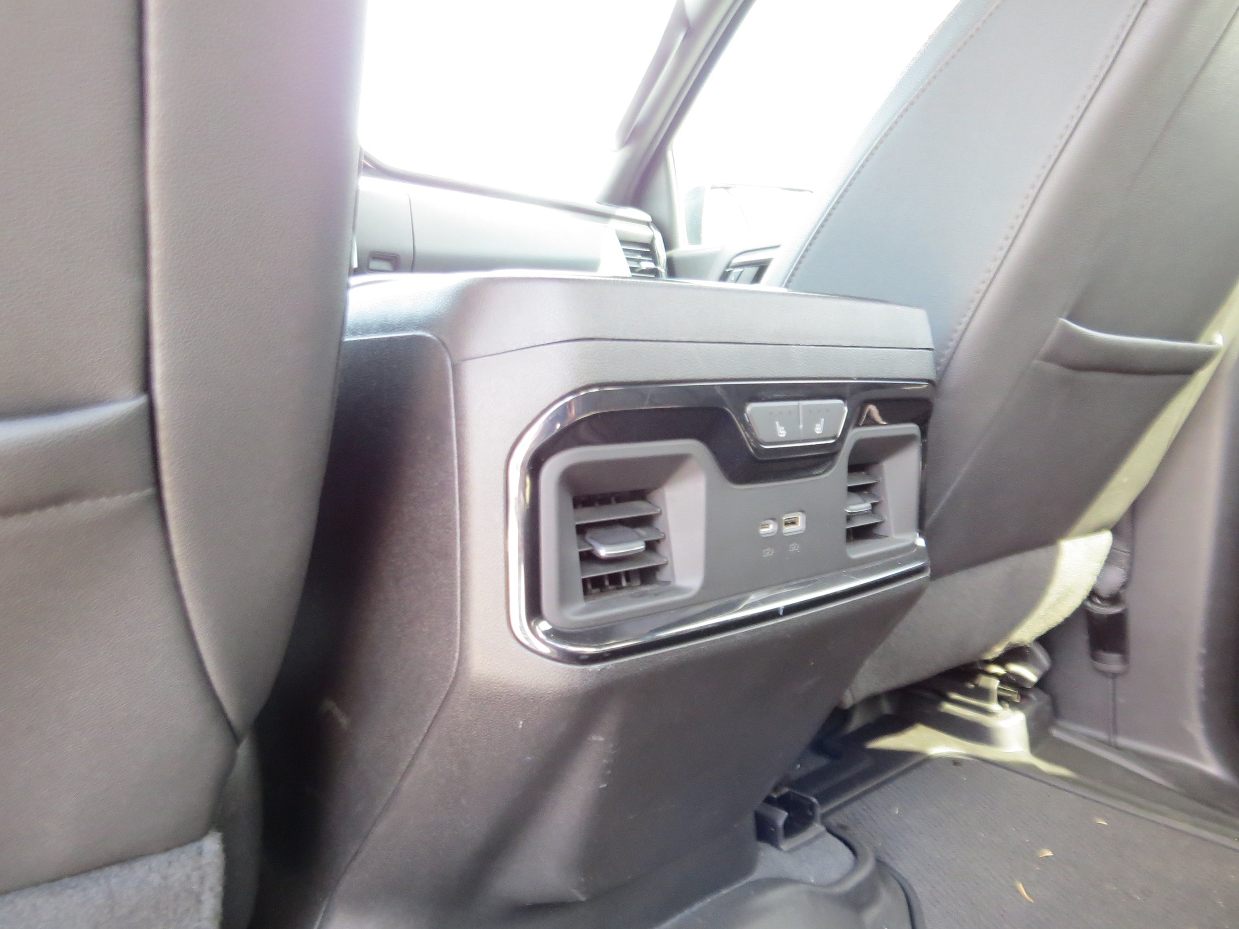 2023 GMC Sierra 1500 AT4 - Photo 17
