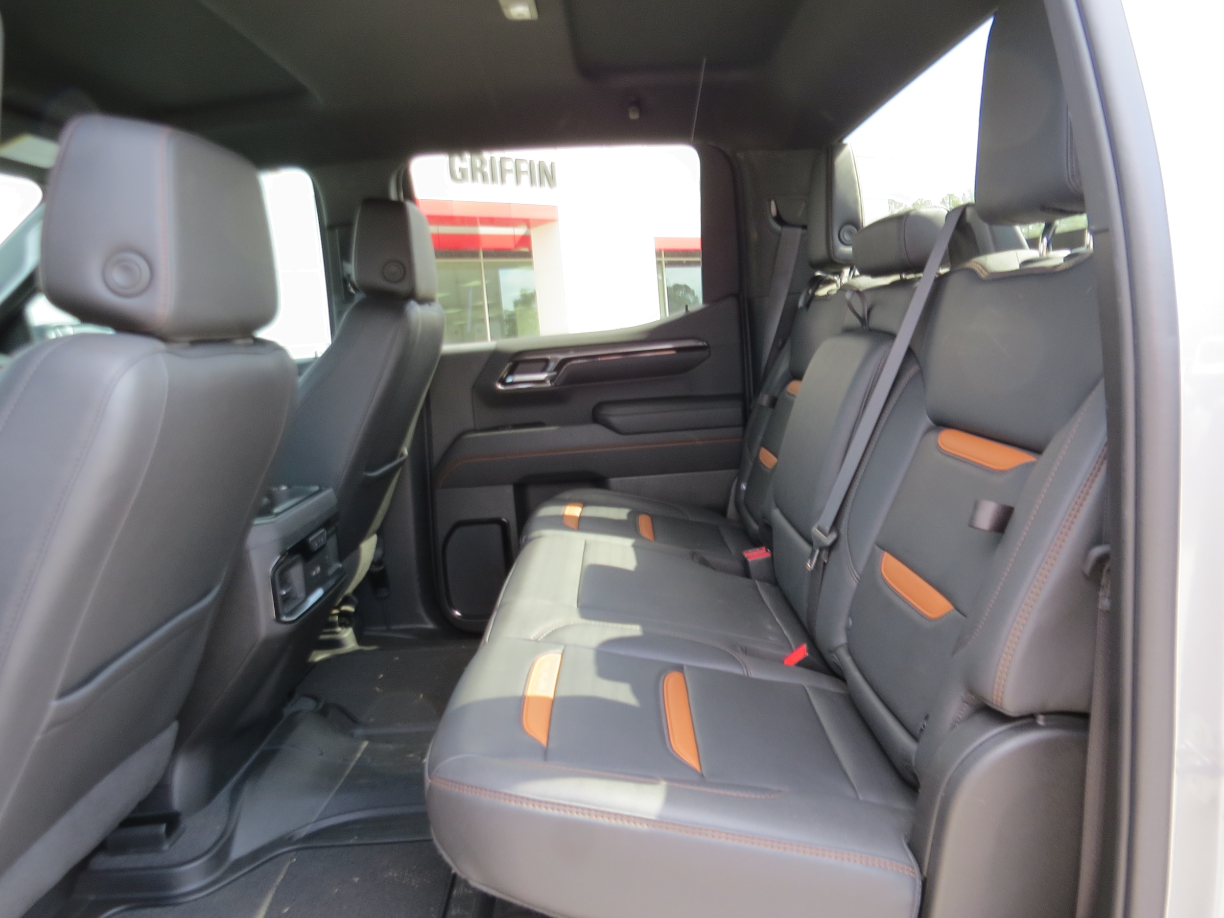 2023 GMC Sierra 1500 AT4 - Photo 16