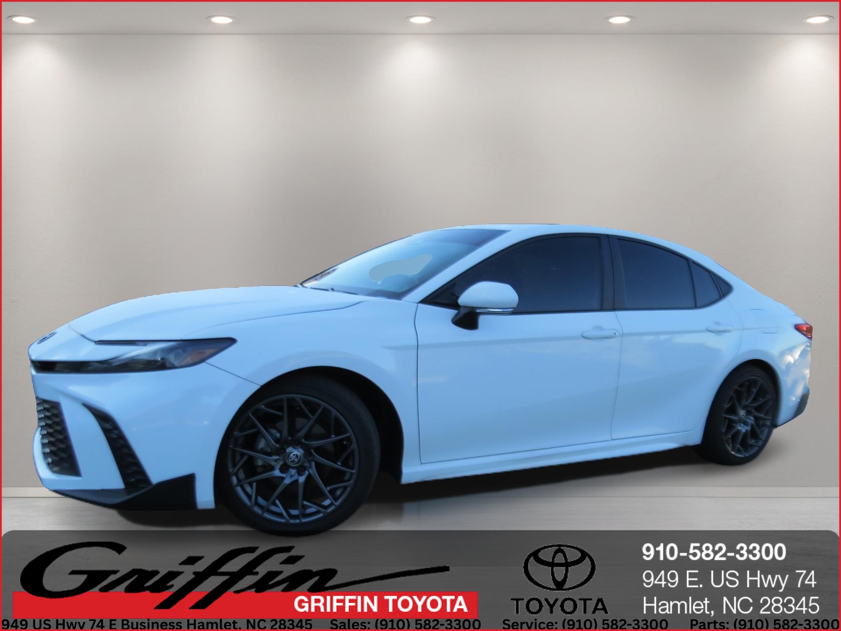 Used 2025 Toyota Camry SD