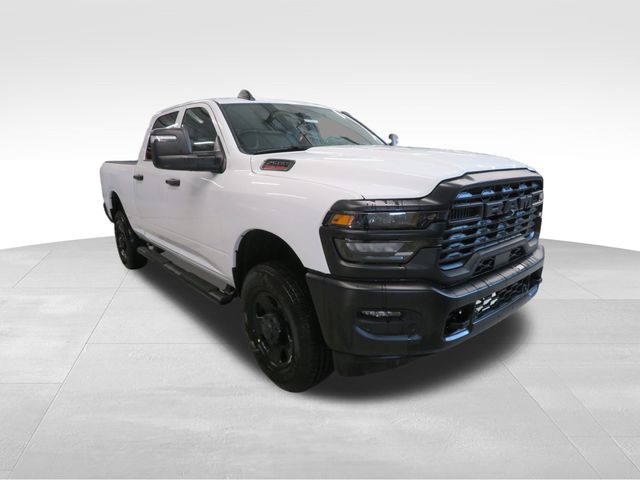 2026 RAM 2500 Tradesman - Photo 4