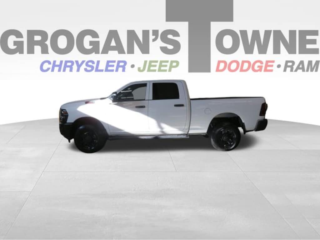 New 2026 Ram 2500 TRADESMAN CREW CAB 4X4 6'4 BOX Pickup