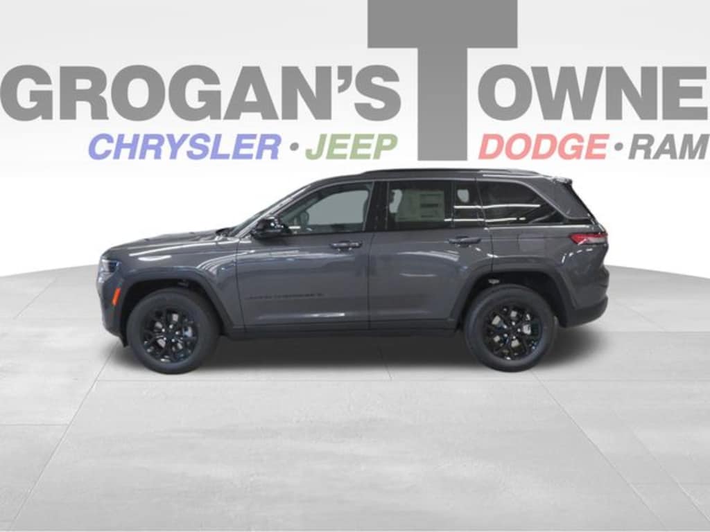 New 2026 Jeep Grand Cherokee LAREDO ALTITUDE 4X4 Sport Utility