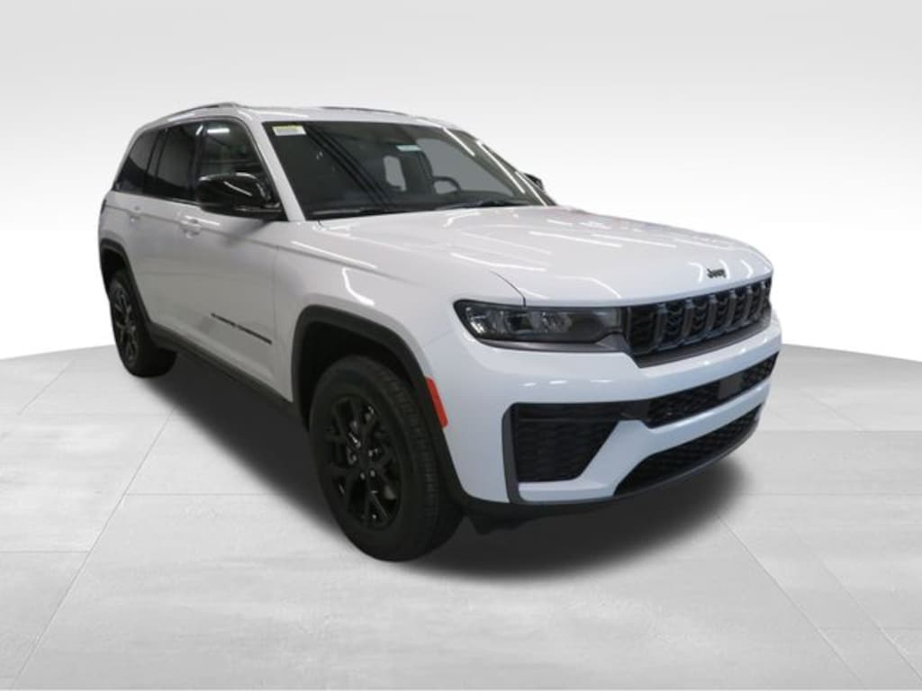 New 2026 Jeep Grand Cherokee LAREDO ALTITUDE 4X4 Sport Utility