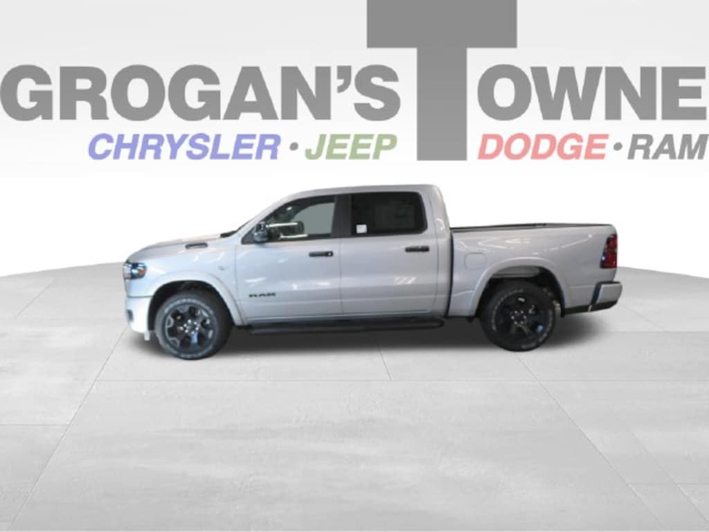 New 2026 Ram 1500 BIG HORN CREW CAB 4X4 5'7 BOX Pickup