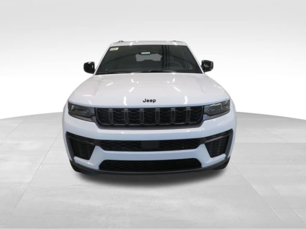 New 2026 Jeep Grand Cherokee LAREDO ALTITUDE 4X4 Sport Utility