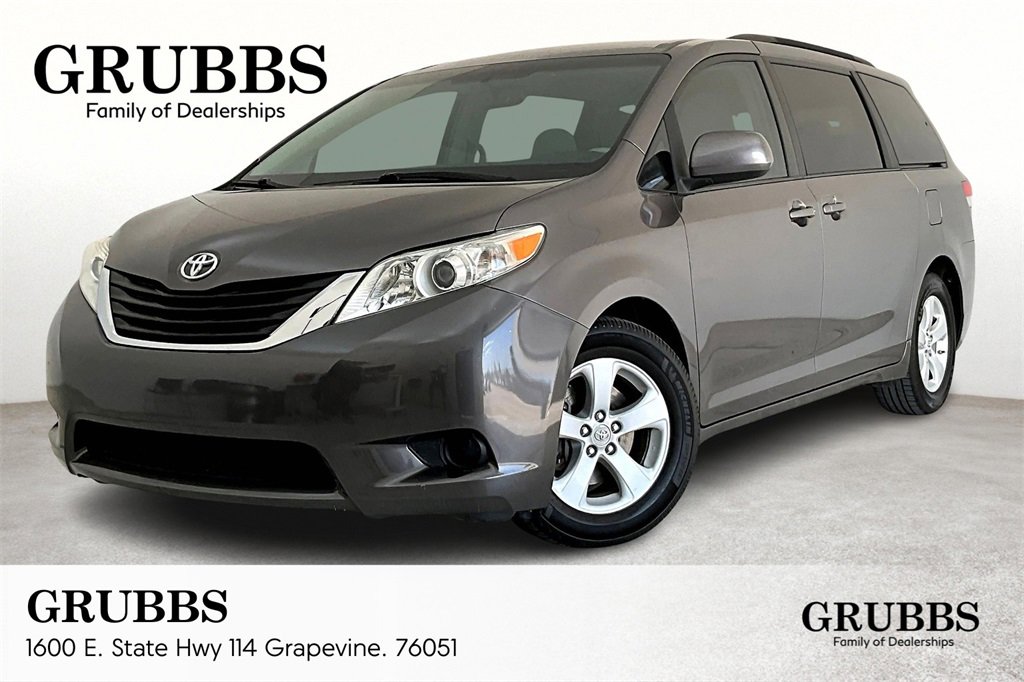 2011 Toyota Sienna LE