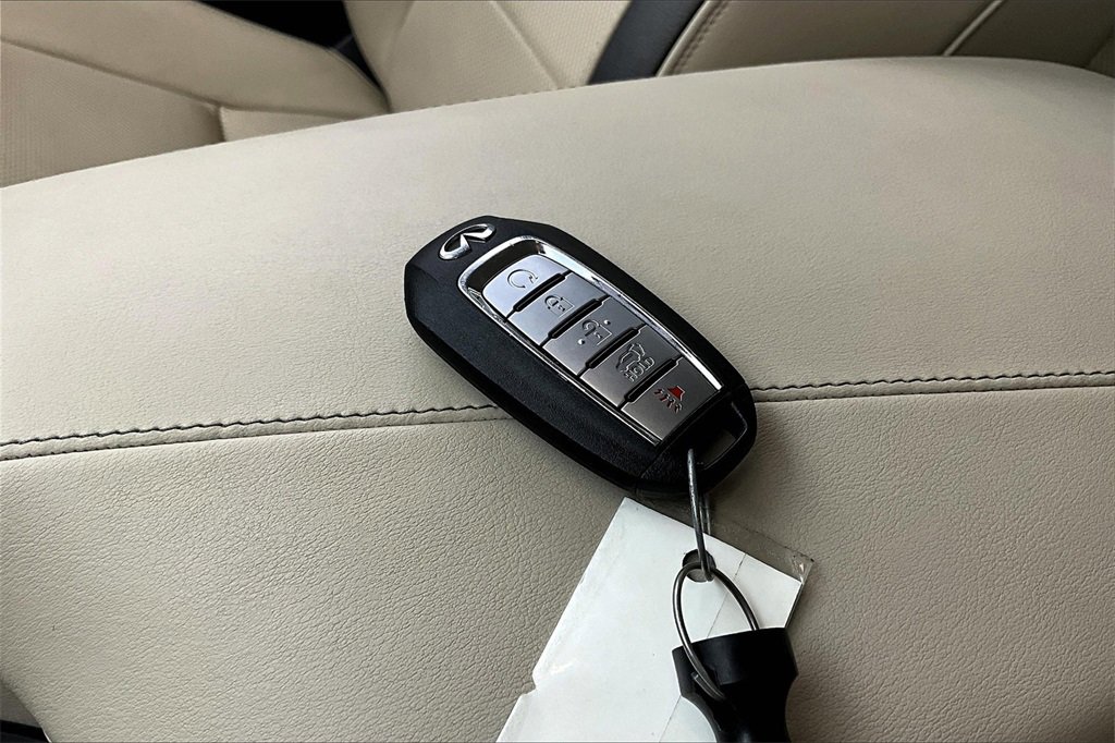 2022 INFINITI QX50 Sensory - Photo 12